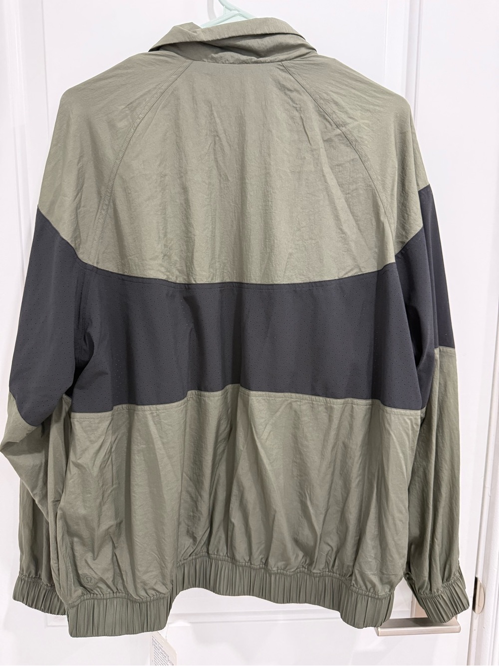 Nylon collared jacket - Picture 2 of 3